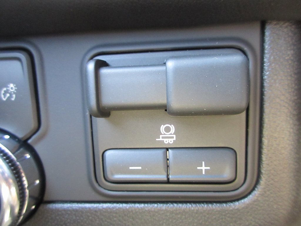 New 2026 GMC Yukon XL Elevation image 21