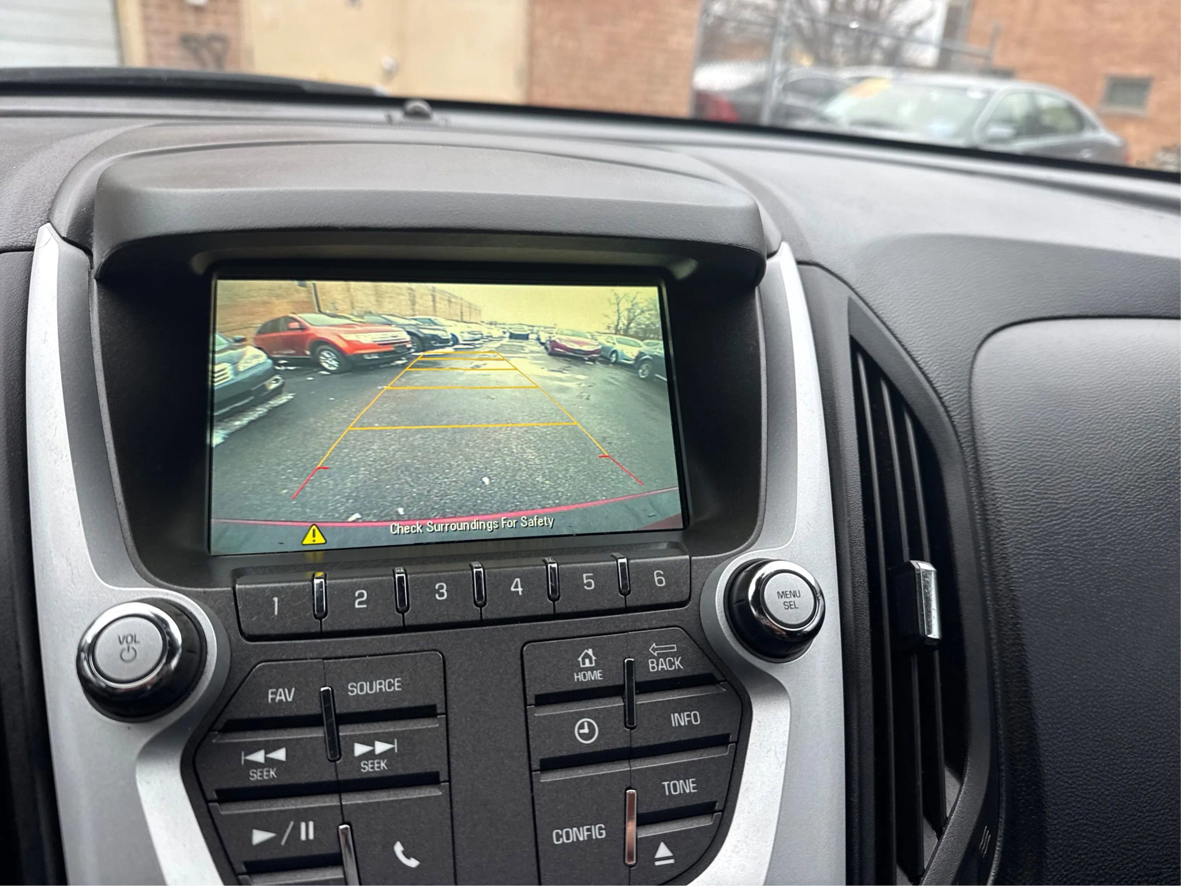 Used 2015 Chevrolet Equinox LT w/ Driver Convenience Package image 28