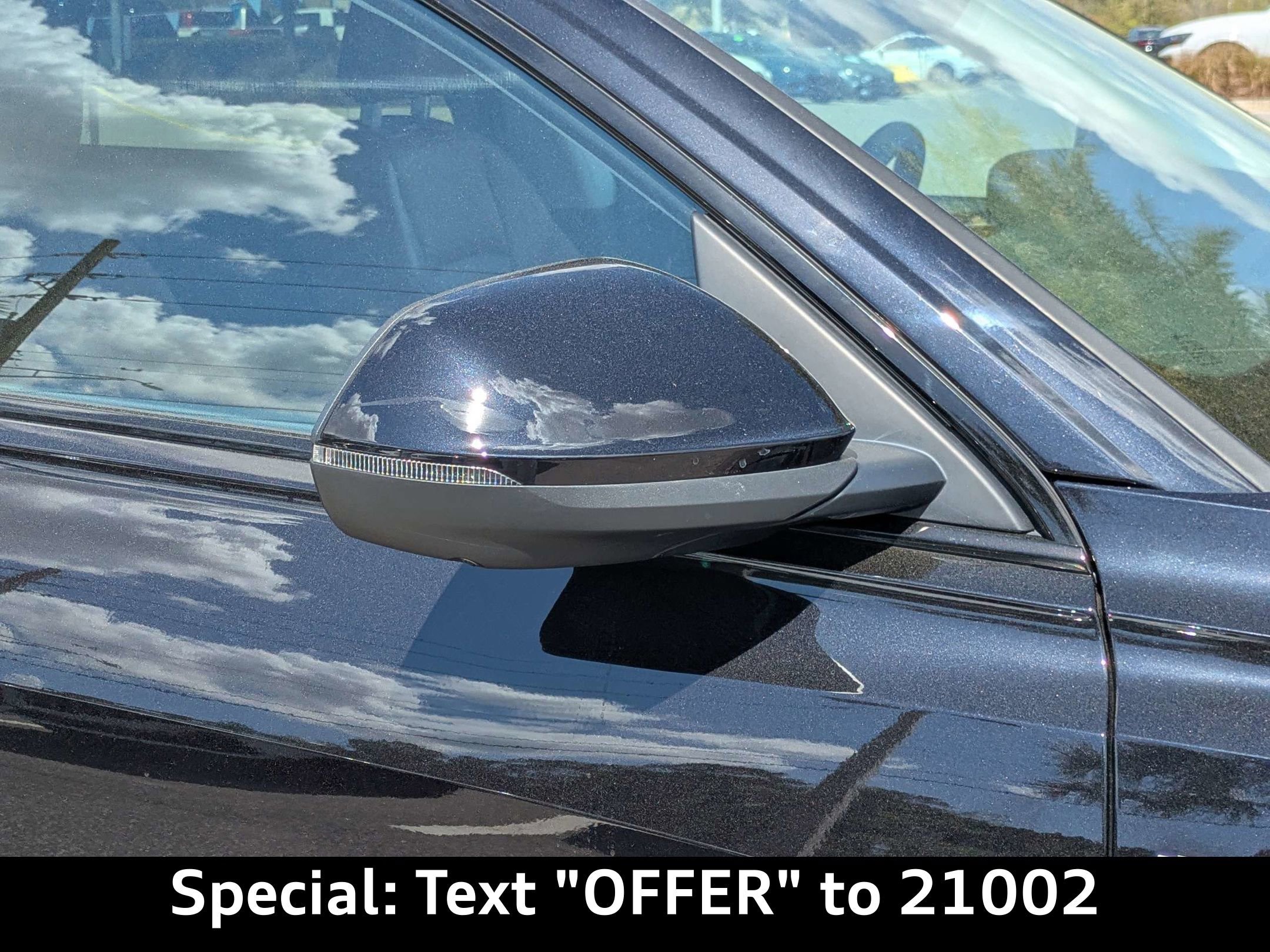 Used 2020 Audi Q8 Premium Plus image 12