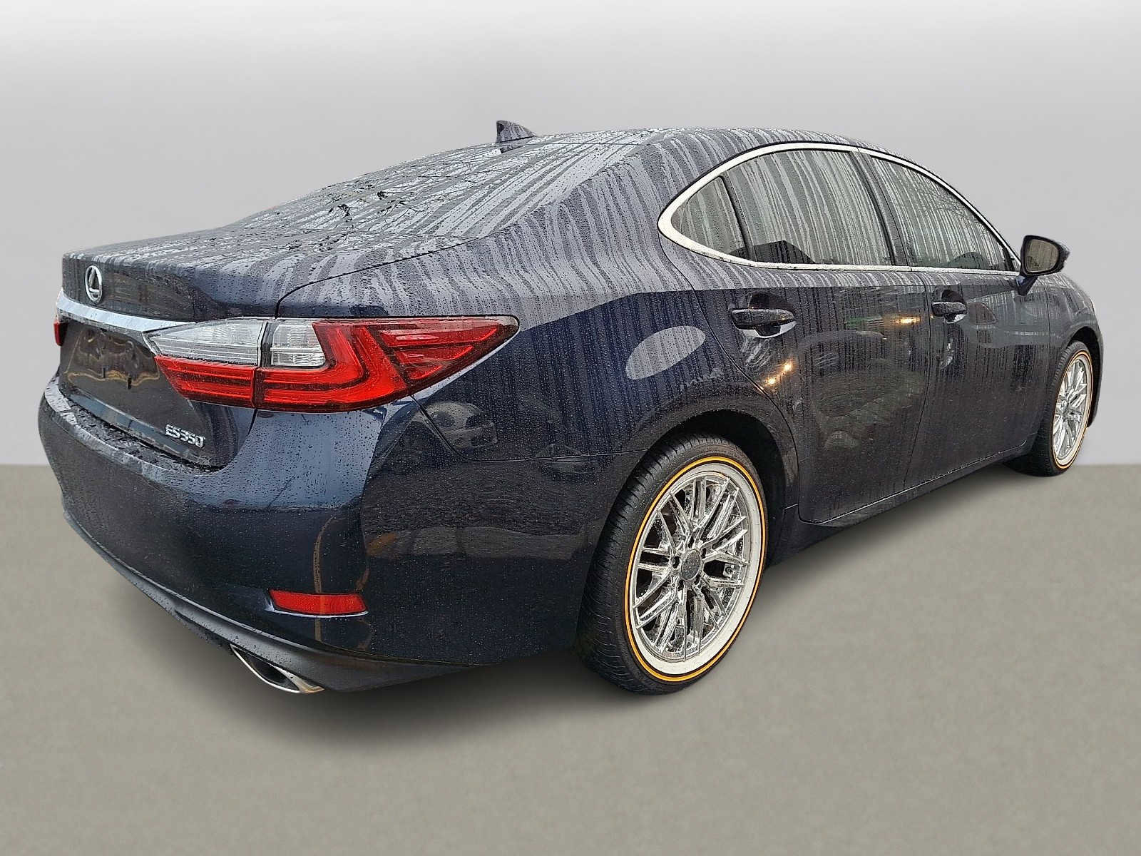 Used 2017 Lexus ES 350 image 4