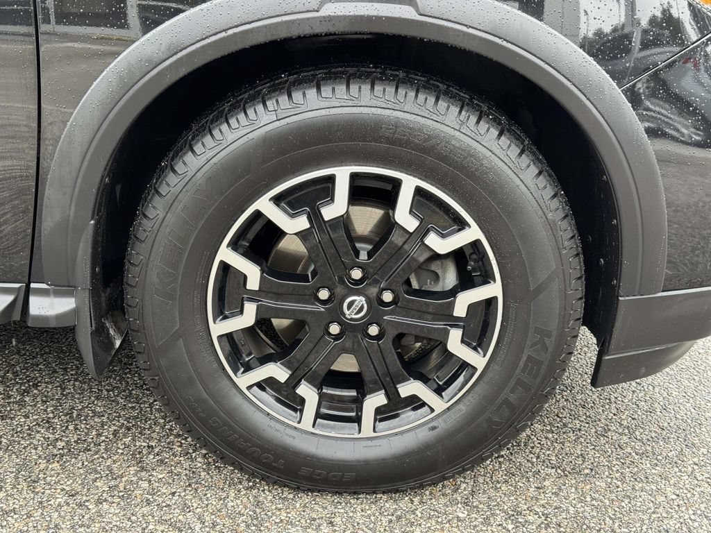 Used 2020 Nissan Pathfinder SL AWD/4WD image 27