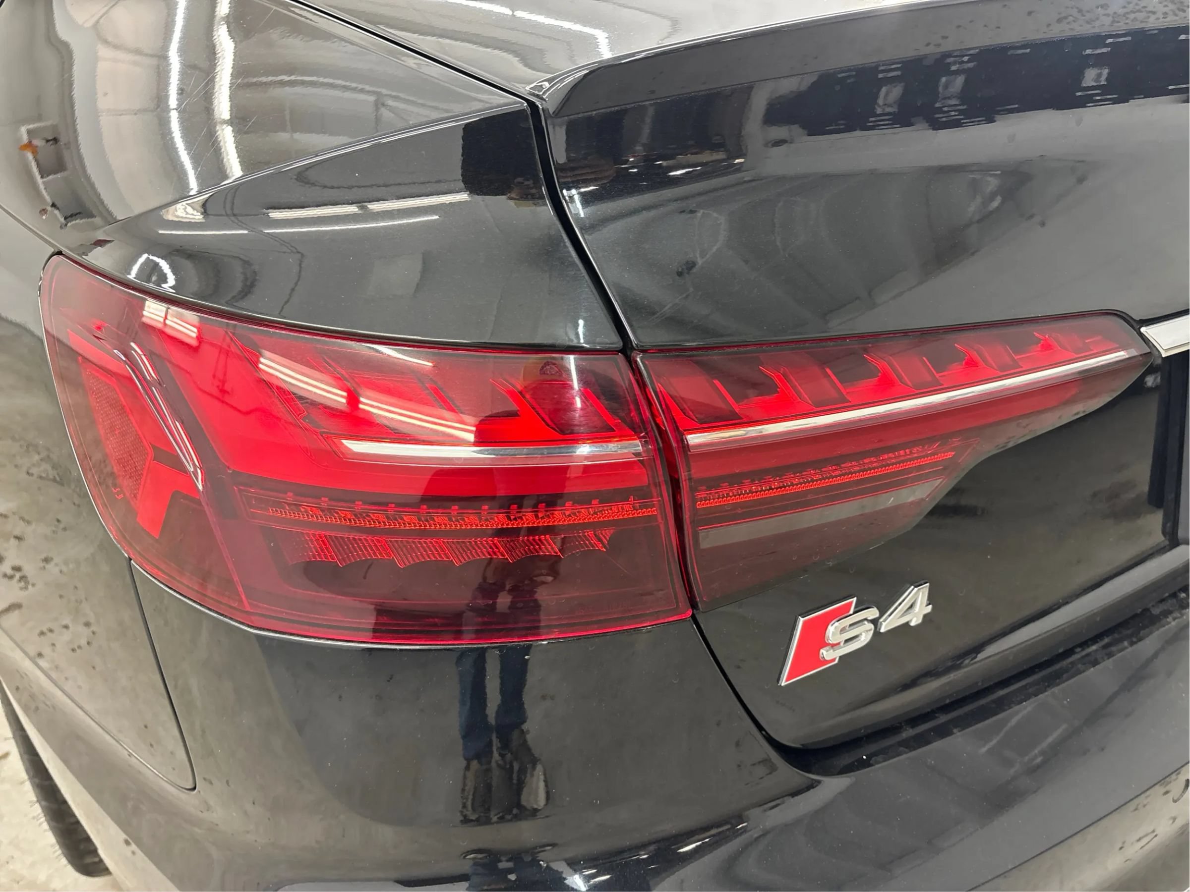 Used 2023 Audi S4 Premium w/ Convenience Package AWD/4WD image 33