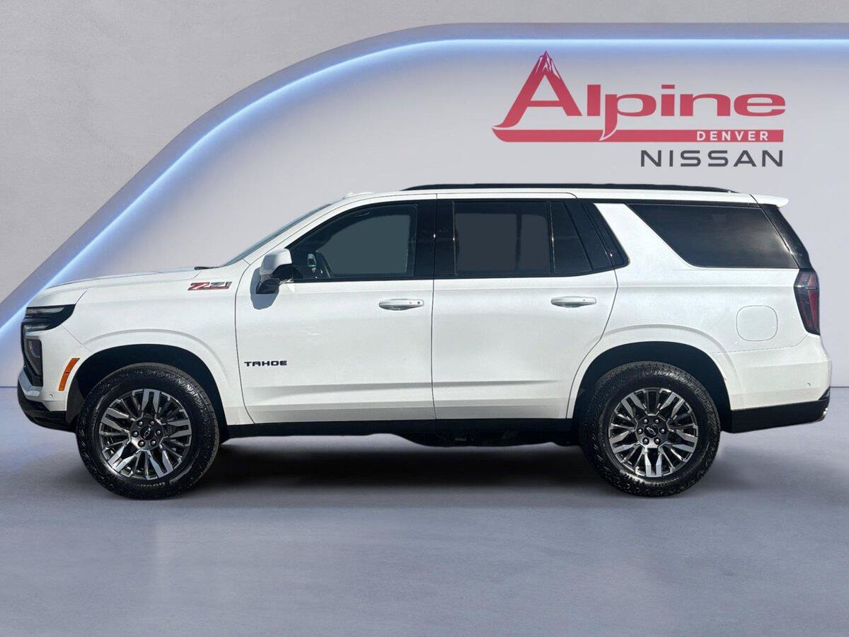 Used 2025 Chevrolet Tahoe Z71 AWD/4WD image 2