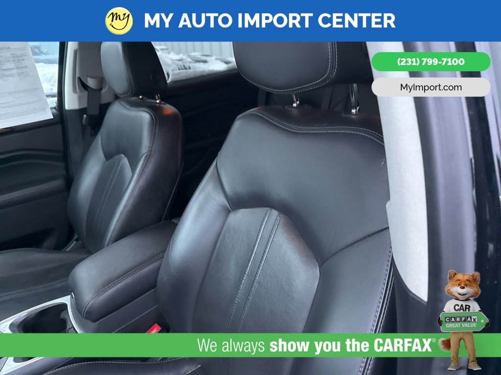 Used 2016 Cadillac SRX Luxury image 7