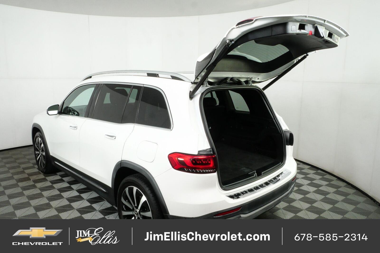 Used 2022 Mercedes-Benz GLB 250 w/ Premium Package Lite image 31