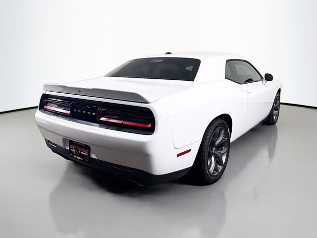 Used 2019 Dodge Challenger R/T RWD image 6