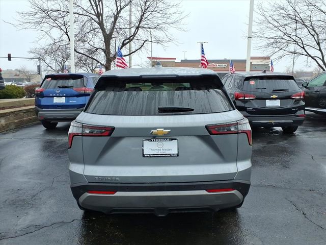 Used 2025 Chevrolet Equinox LT image 6