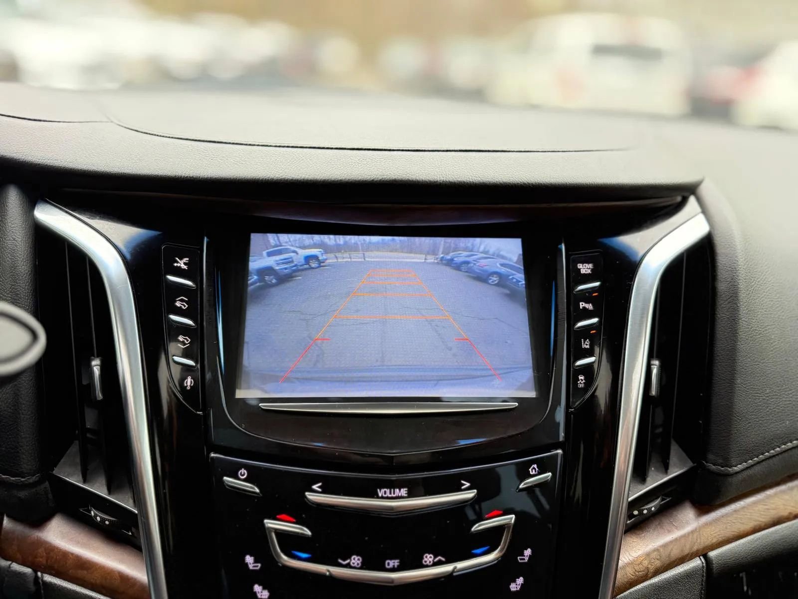 Used 2015 Cadillac Escalade Premium AWD/4WD image 19