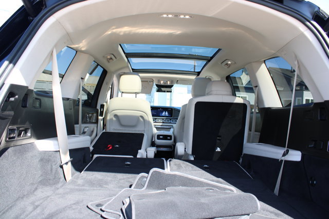 Used 2024 Mercedes-Benz GLS 450 4MATIC image 51