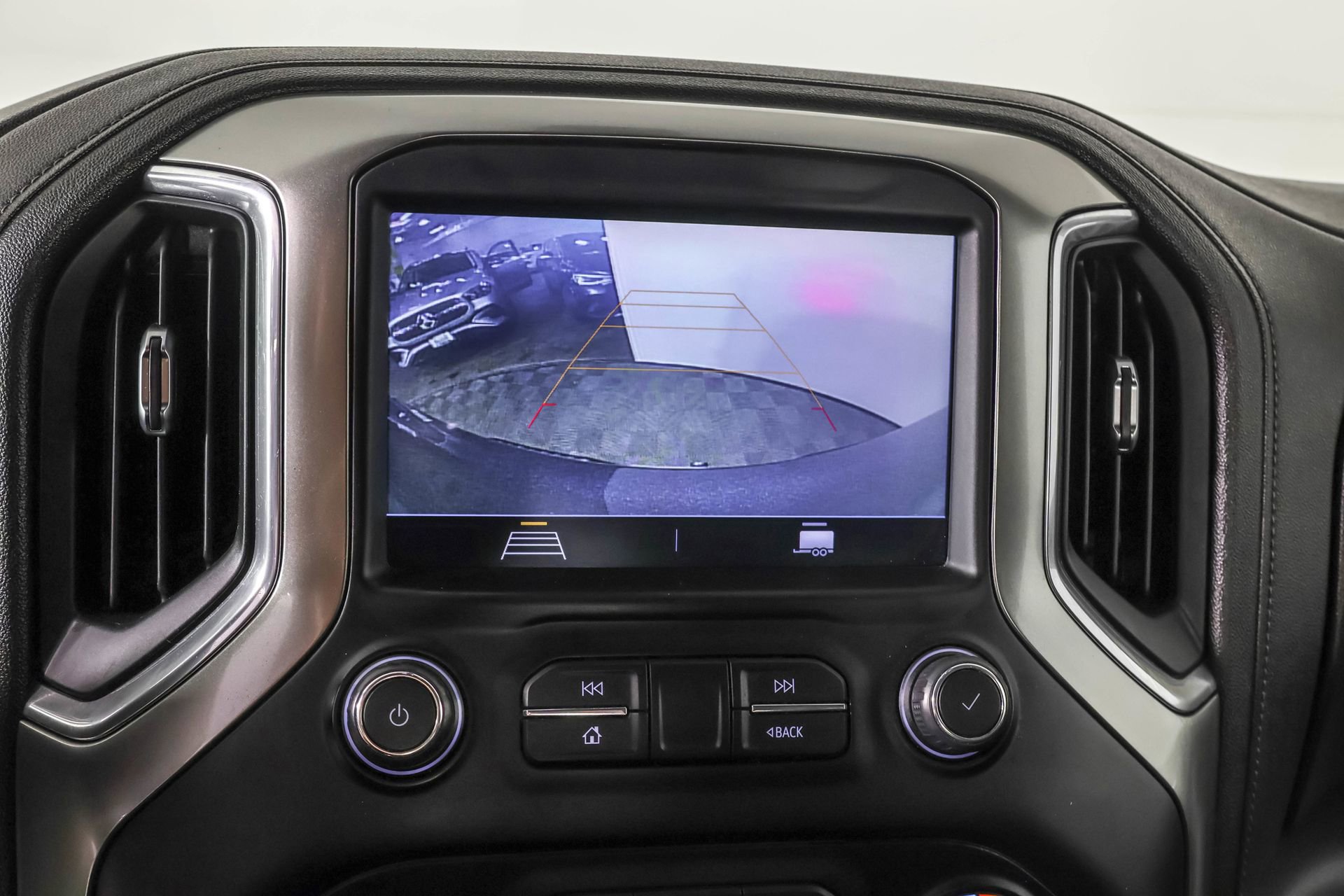 Used 2021 Chevrolet Silverado 1500 LT image 7