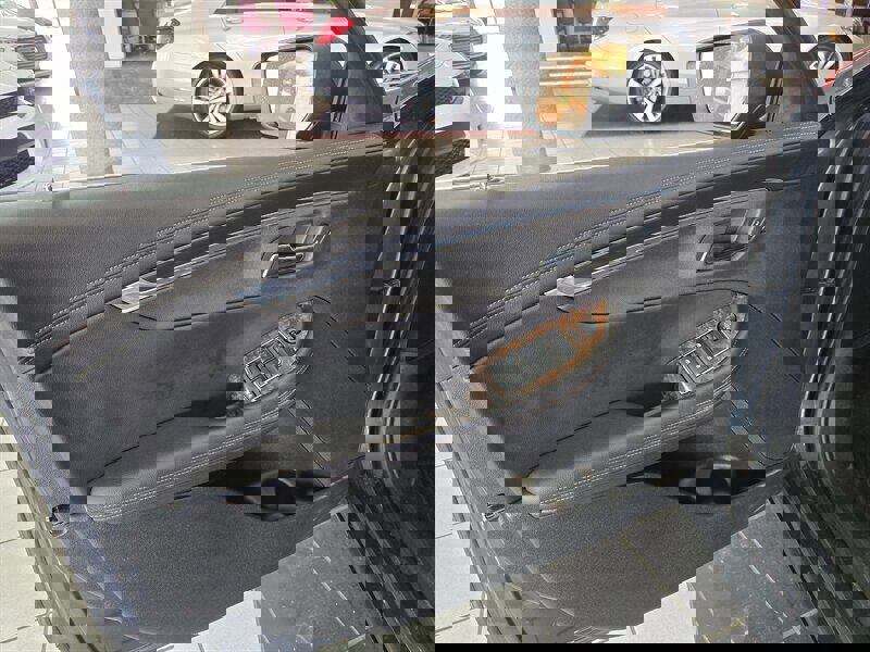 Used 2014 Chevrolet Impala LT w/ Premium Seating Package image 8