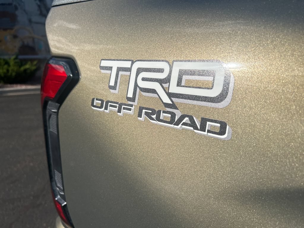 Used 2026 Toyota Tacoma TRD Off-Road w/ TRD Off Road Upgrade Package AWD/4WD image 10