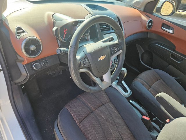 Used 2015 Chevrolet Sonic LT image 14