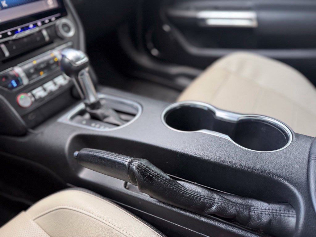 Used 2018 Ford Mustang Premium RWD image 19