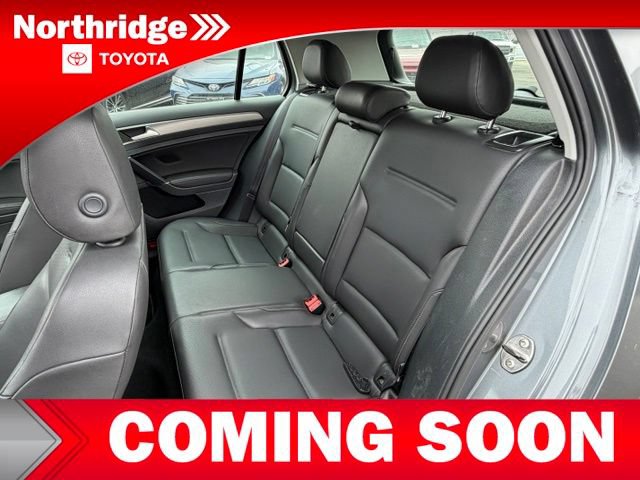 Used 2015 Volkswagen Golf SE FWD image 7