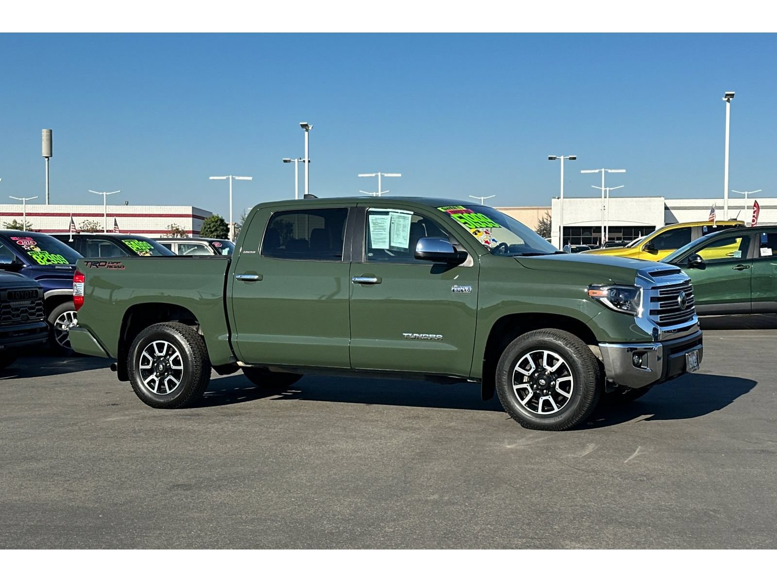 Used 2021 Toyota Tundra Limited w/ Limited Premium Package RWD image 3