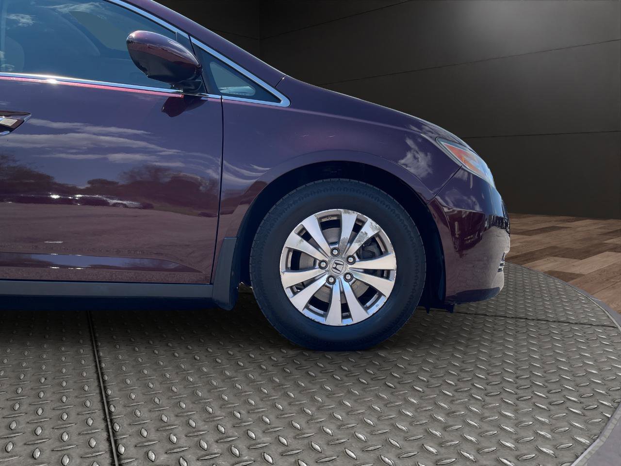 Used 2014 Honda Odyssey EX-L image 22