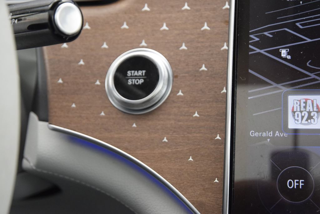 Certified 2023 Mercedes-Benz EQE 350+ SUV image 32