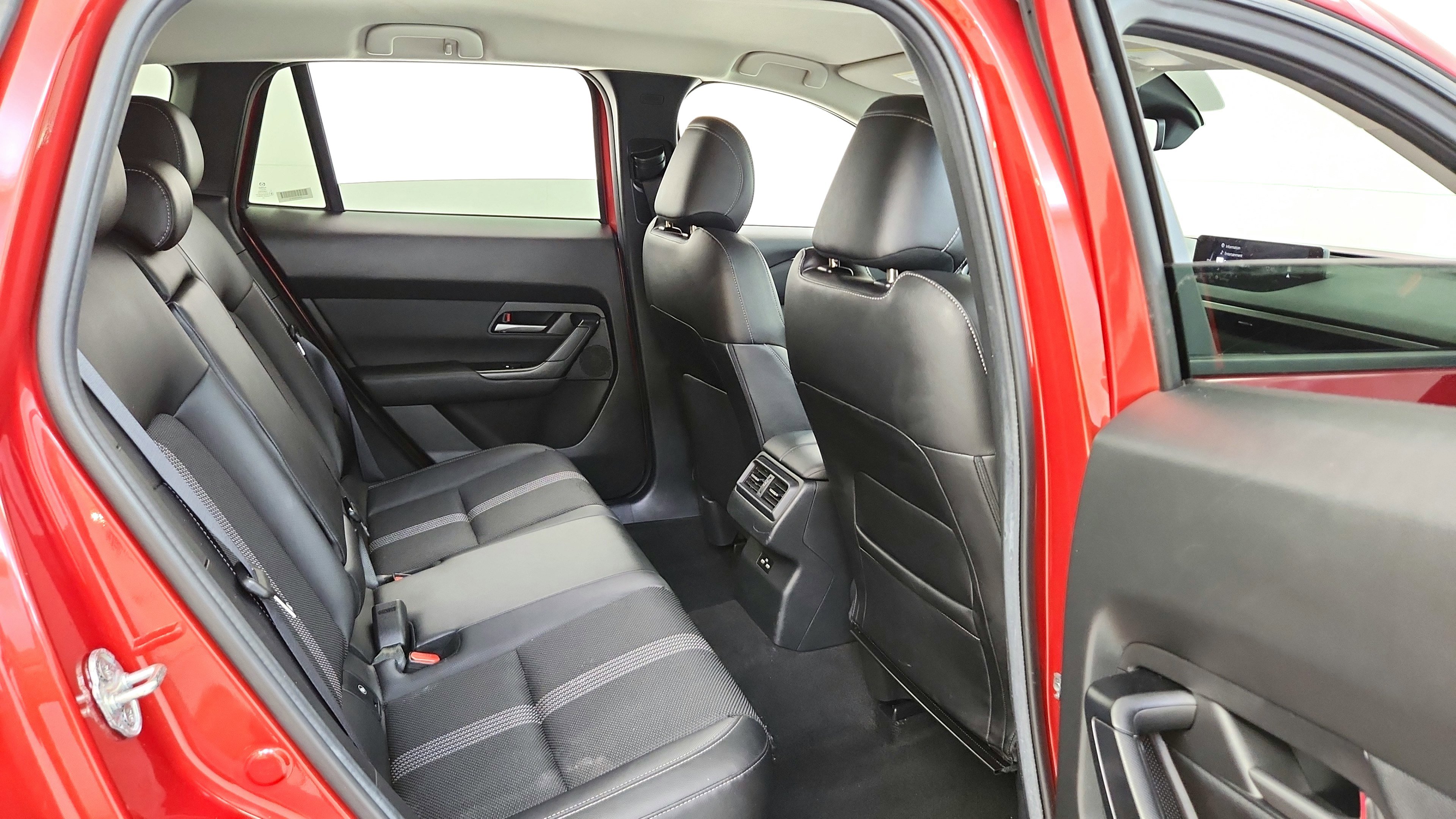 Used 2024 MAZDA CX-50 AWD 2.5 S w/ Preferred Package image 27