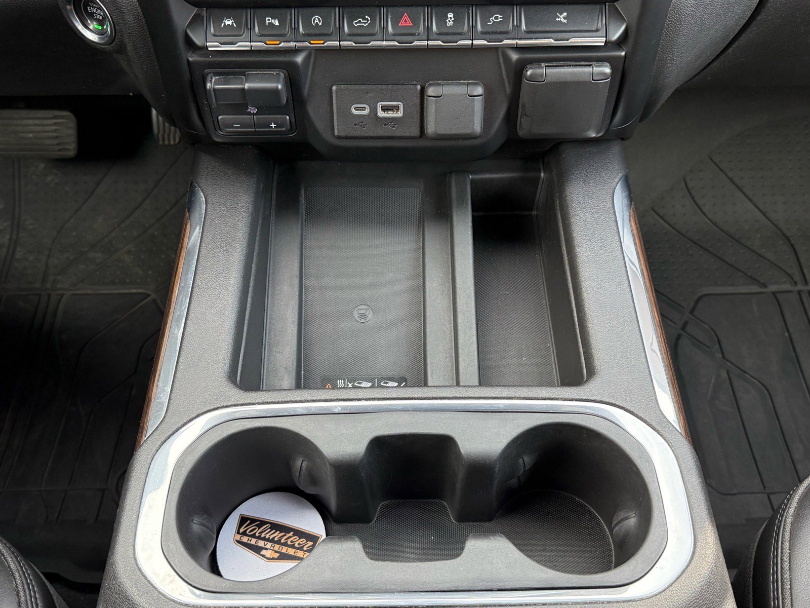 Used 2021 Chevrolet Silverado 1500 High Country w/ Technology Package image 18