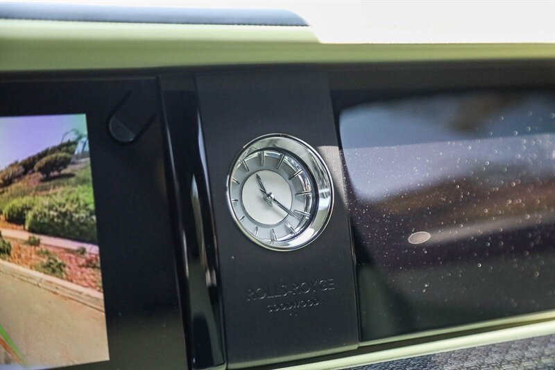 Used 2024 Rolls-Royce Ghost Black Badge AWD/4WD image 45