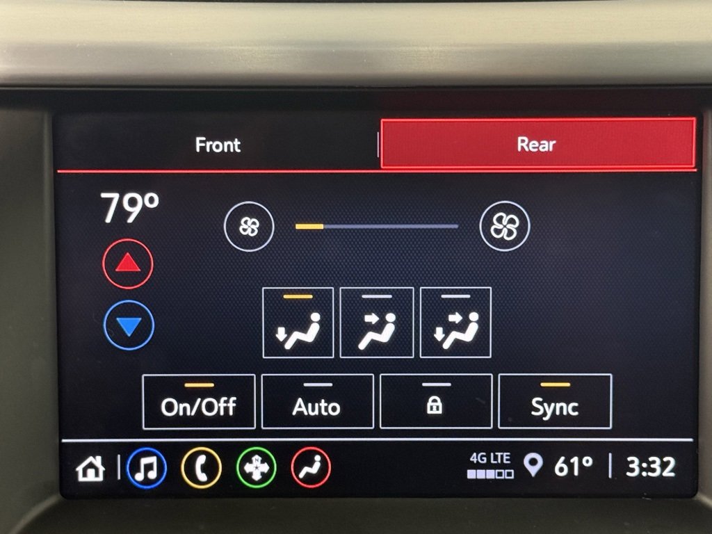 Used 2023 GMC Acadia SLE w/ Elevation Edition image 29