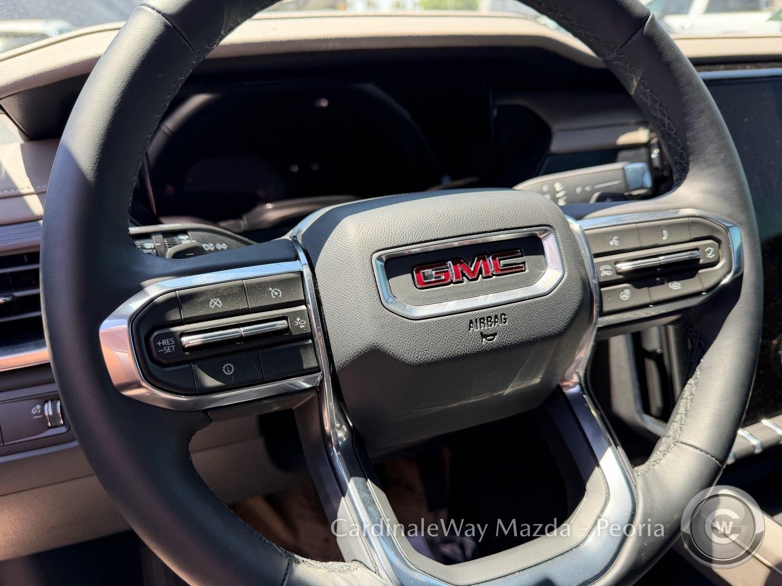Used 2026 GMC Acadia Elevation w/ LPO, Floor Liner Package FWD image 9