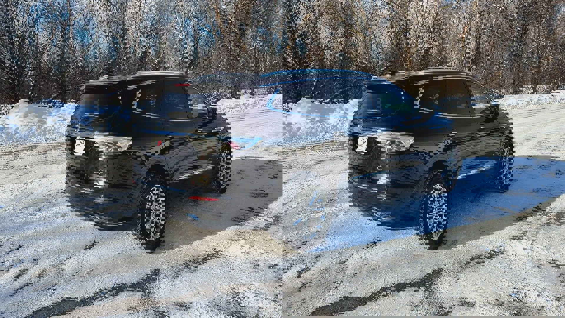 Used 2024 Buick Enclave Avenir w/ Avenir Technology Package image 9