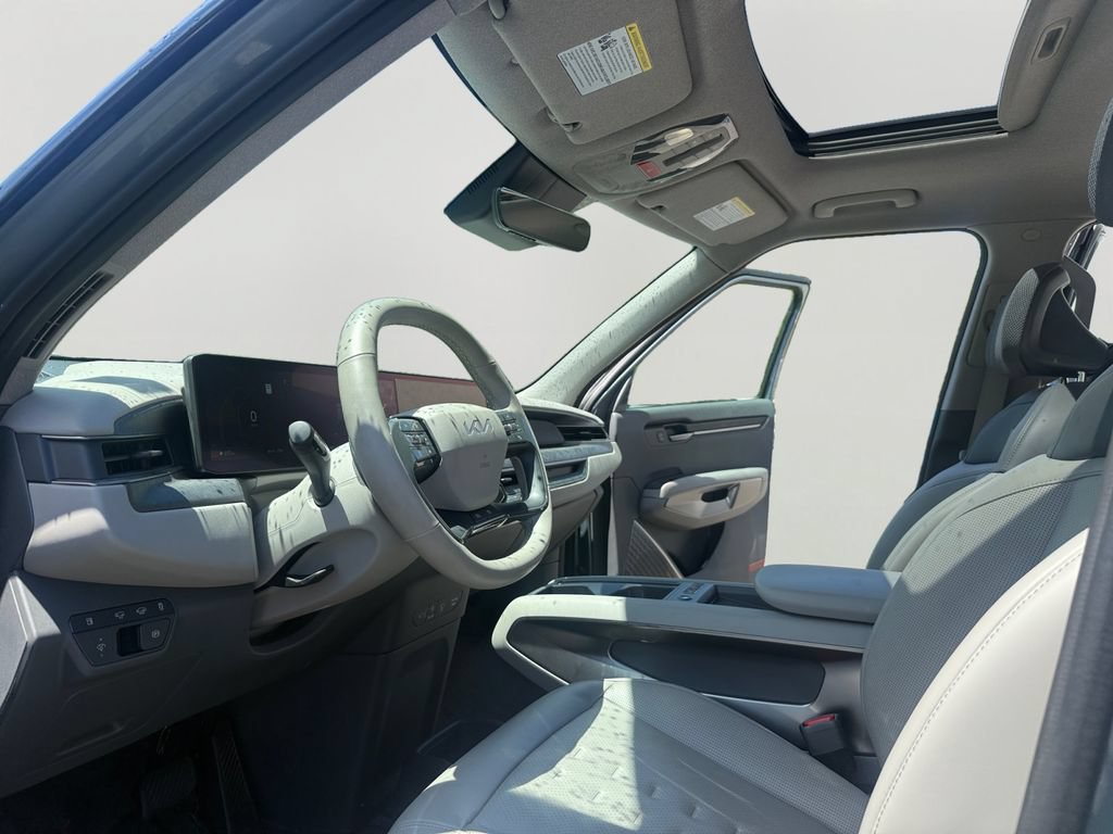 Used 2024 Kia EV9 Wind AWD/4WD image 9