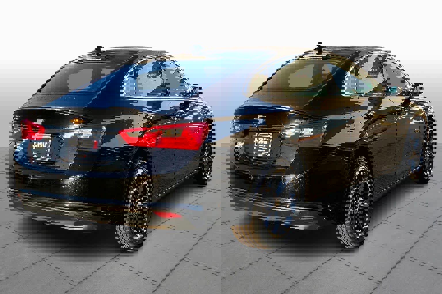 Used 2023 Chevrolet Malibu LT image 13