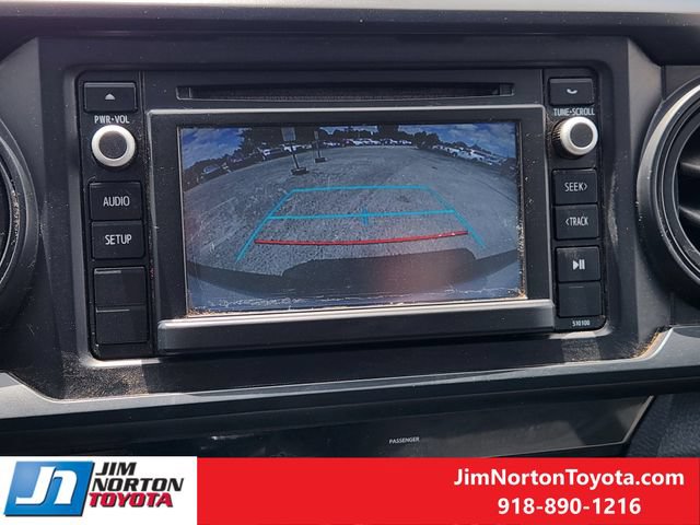 Used 2017 Toyota Tacoma SR RWD image 19