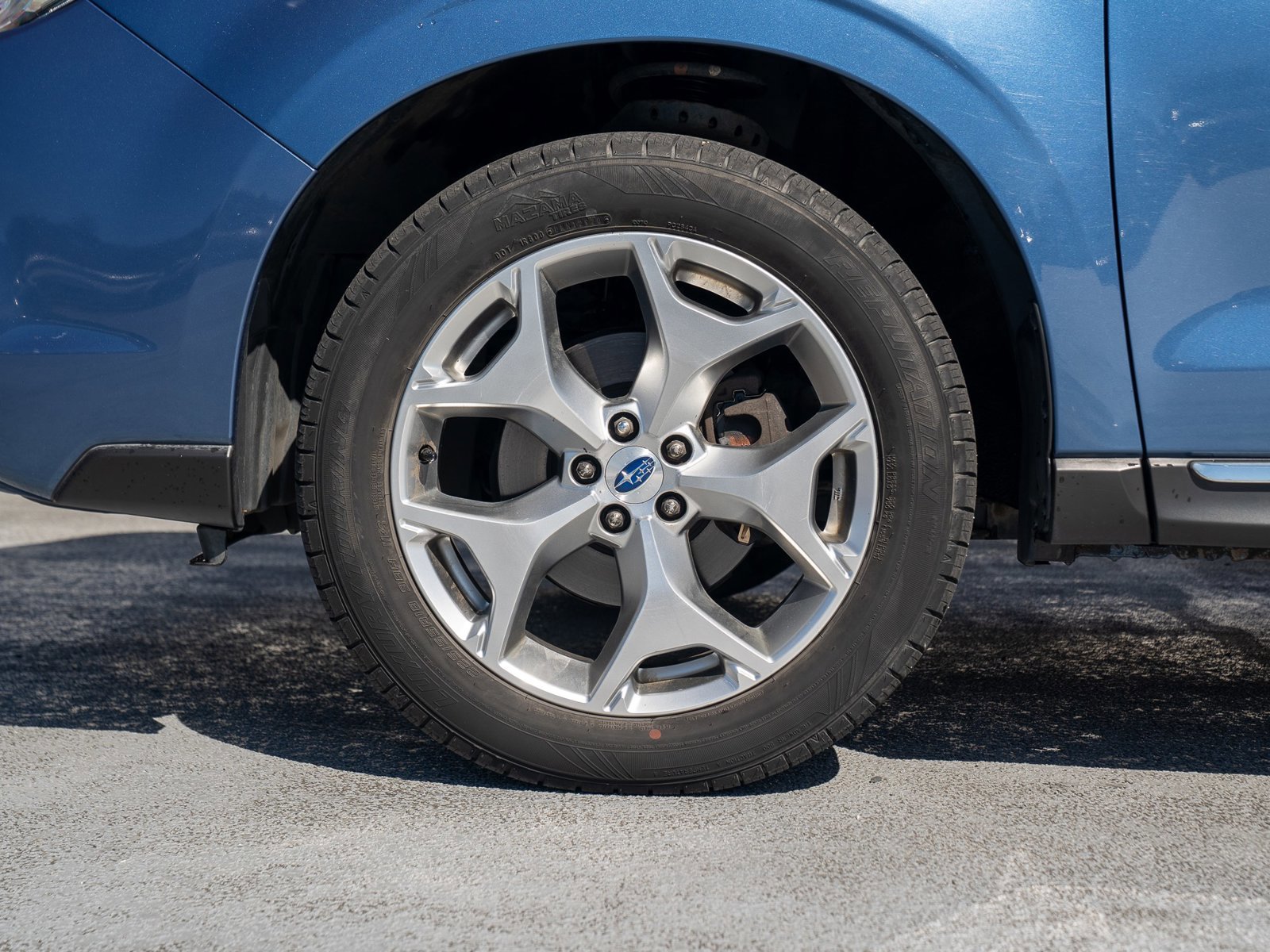 Used 2017 Subaru Forester 2.5i Touring AWD/4WD image 12