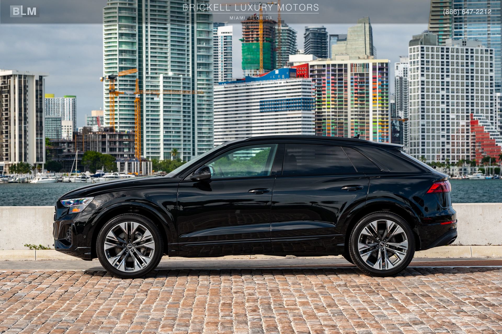 Used 2025 Audi Q8 Prestige image 13