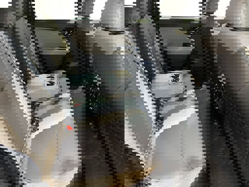 Used 2025 Subaru Forester Limited AWD/4WD image 26