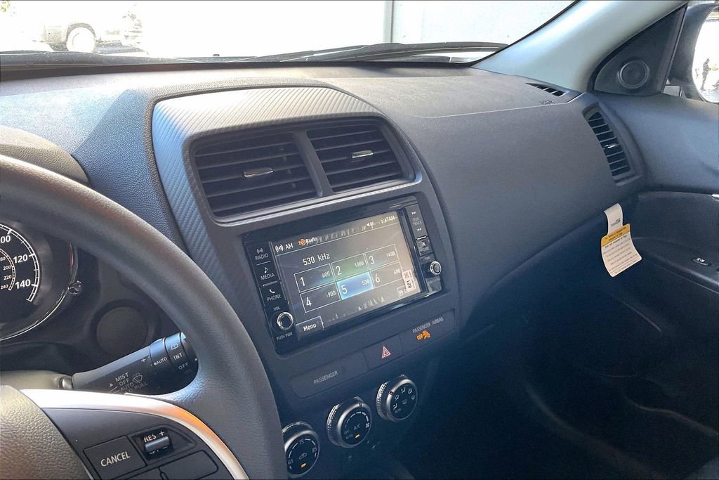 Used 2025 Mitsubishi Outlander Sport ES image 10