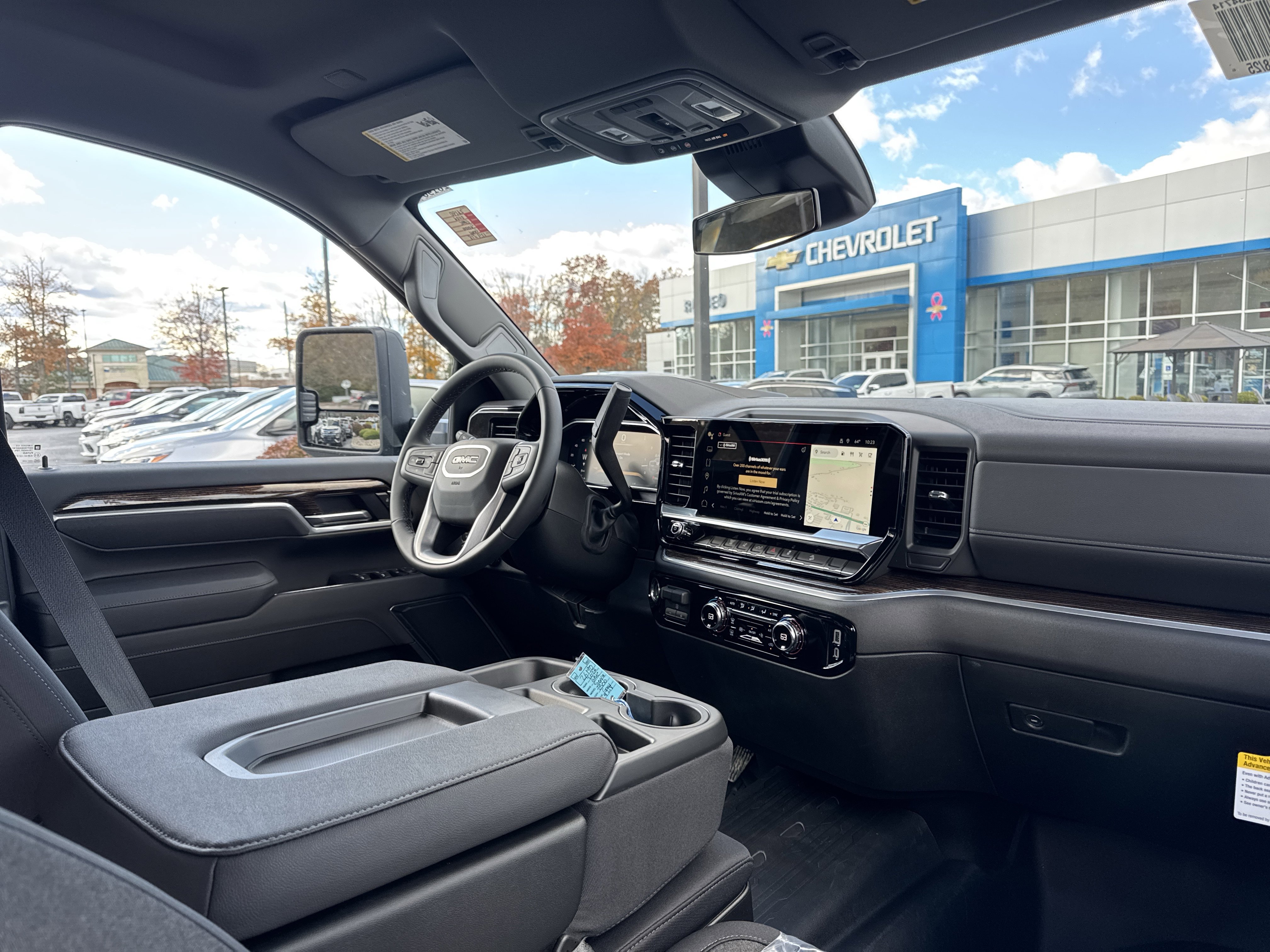 New 2026 GMC Sierra 2500 SLE w/ Preferred Package image 16