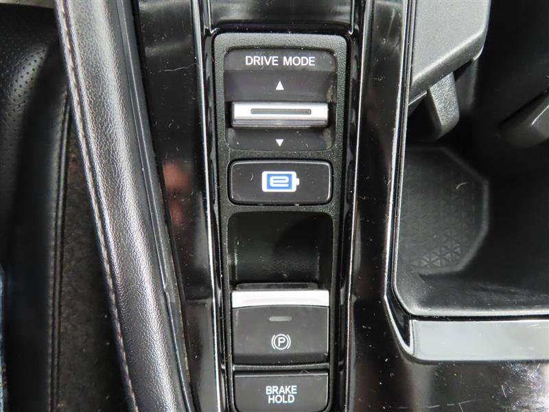 Used 2023 Honda Accord Touring image 31