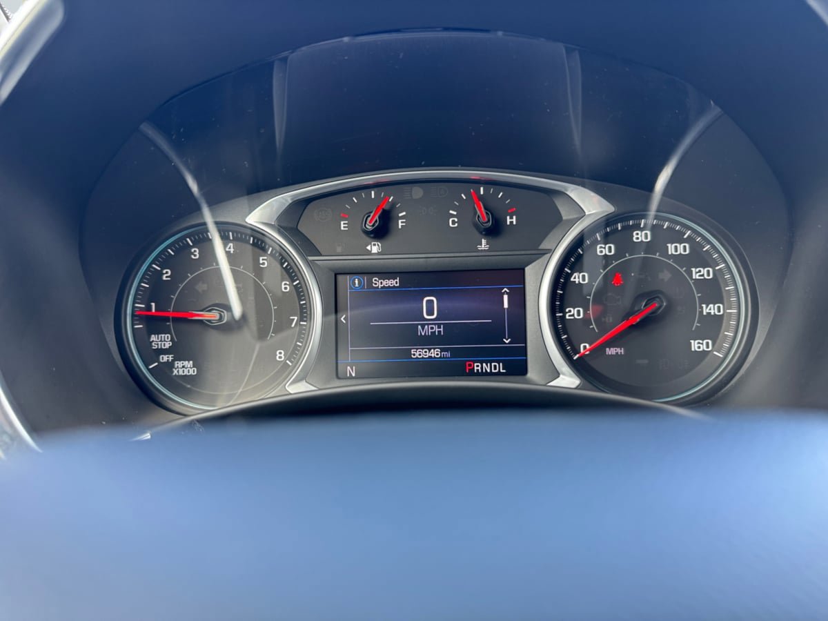 Used 2022 Chevrolet Equinox LT FWD image 12