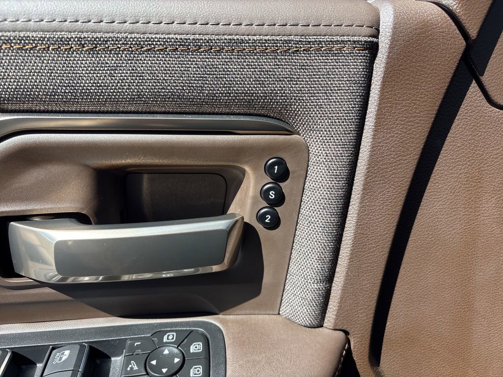 New 2026 RAM 3500 Longhorn image 38