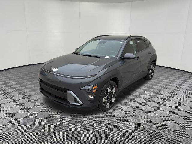 Used 2025 Hyundai Kona SEL FWD image 12