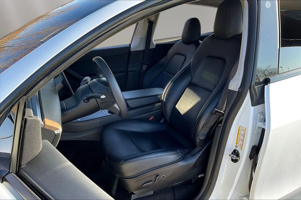 Used 2021 Tesla Model Y Performance image 20