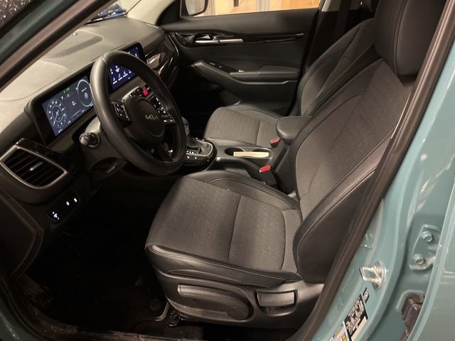 Certified 2024 Kia Seltos S image 5