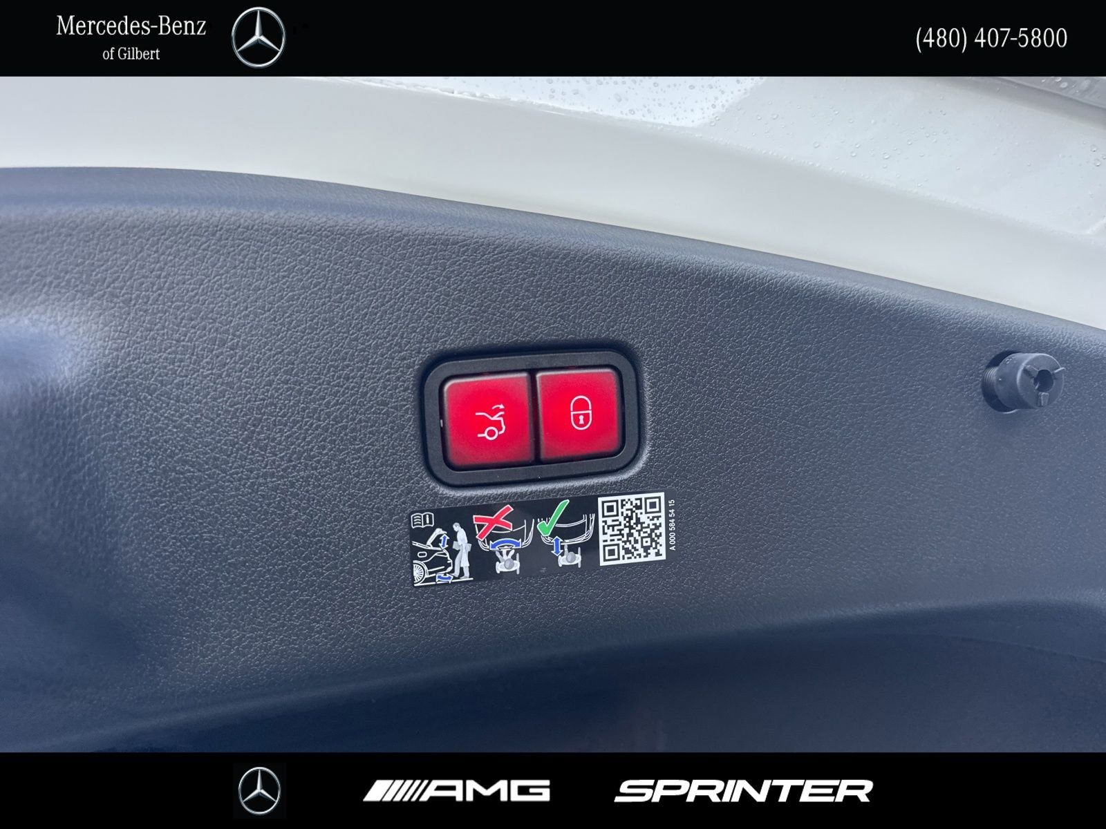 New 2026 Mercedes-Benz CLE 300 4MATIC Coupe image 7