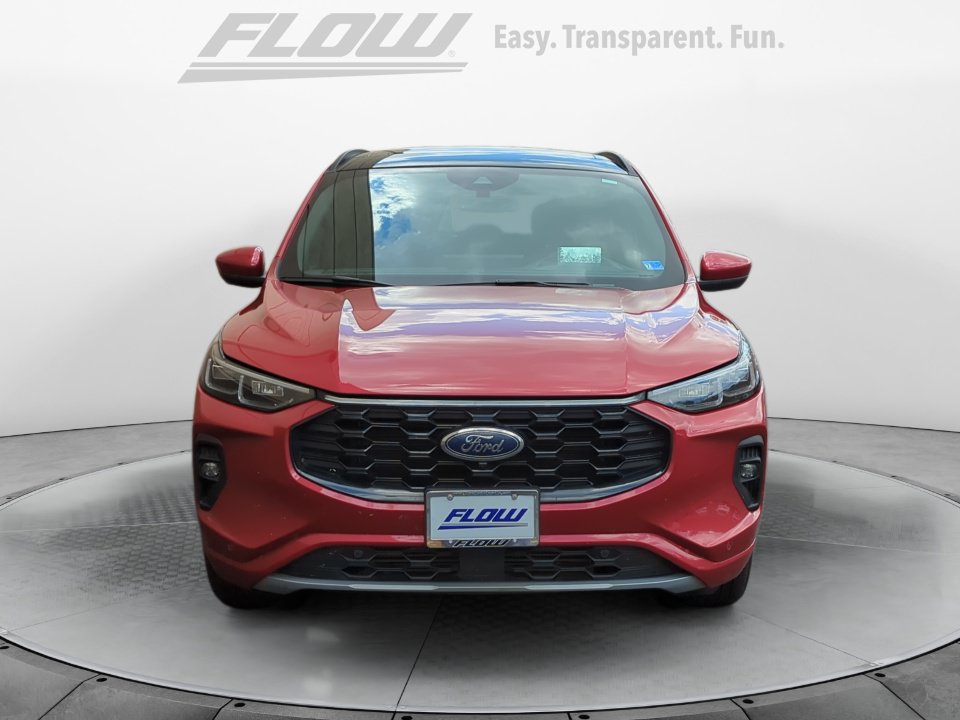 Used 2024 Ford Escape ST-Line Elite w/ Premium Technology Package AWD/4WD image 3