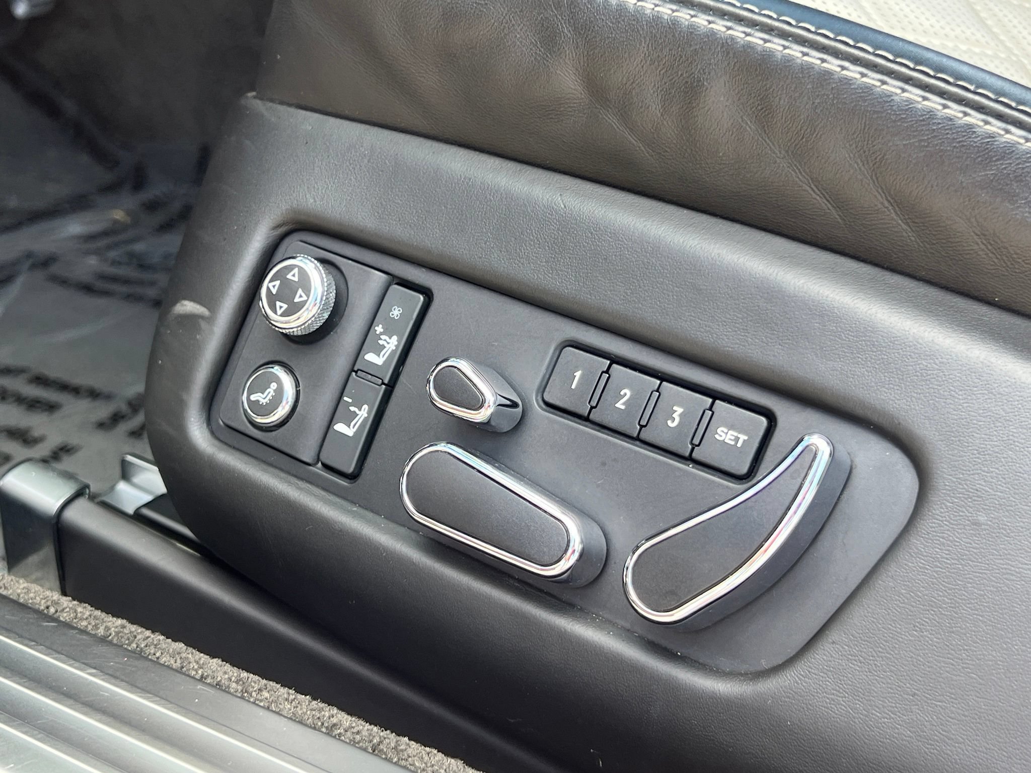 Used 2017 Bentley Continental GT V8 S AWD/4WD image 40