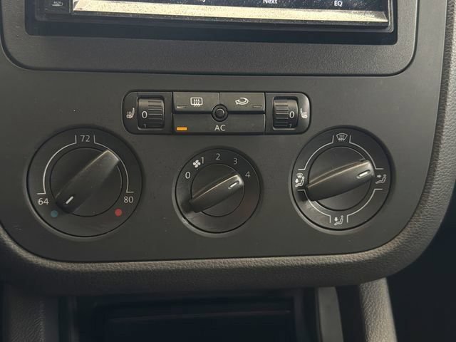 Used 2009 Volkswagen GTI 2-Door FWD image 24