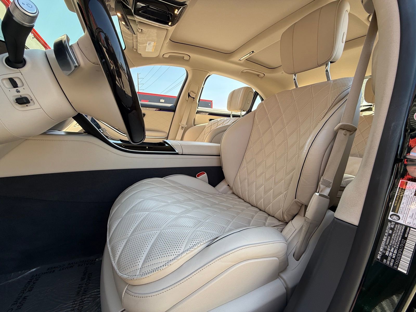 Used 2023 Mercedes-Benz S 500 4MATIC image 12