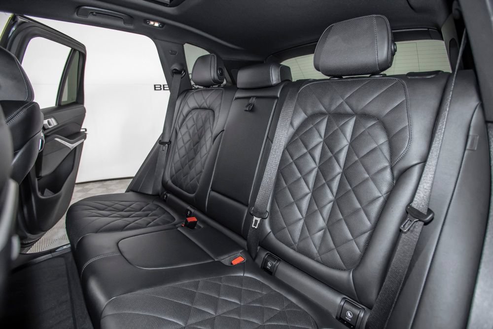 Used 2026 BMW X5 sDrive40i RWD image 14
