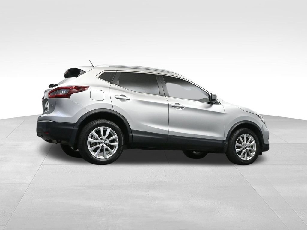 Used 2022 Nissan Rogue Sport SV w/ Technology Package FWD image 26
