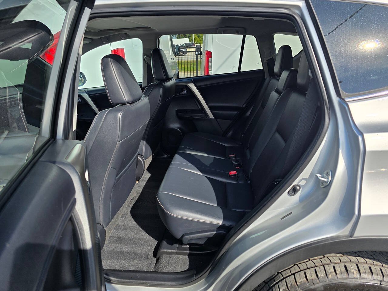 Used 2013 Toyota RAV4 Limited FWD image 20